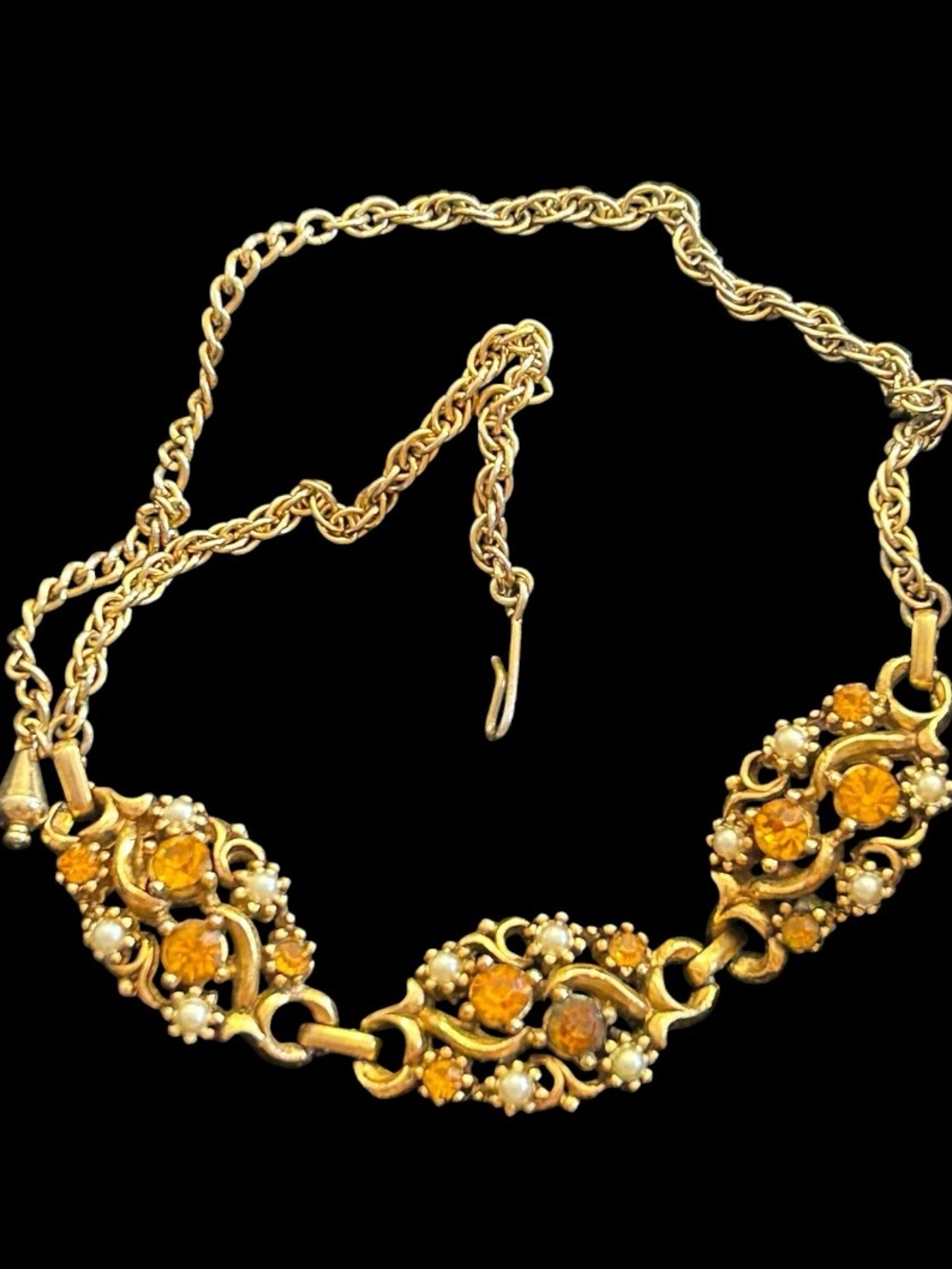Vintage MCM Topaz/Amber Rhinestone w faux Pearl Gold Tone Choker